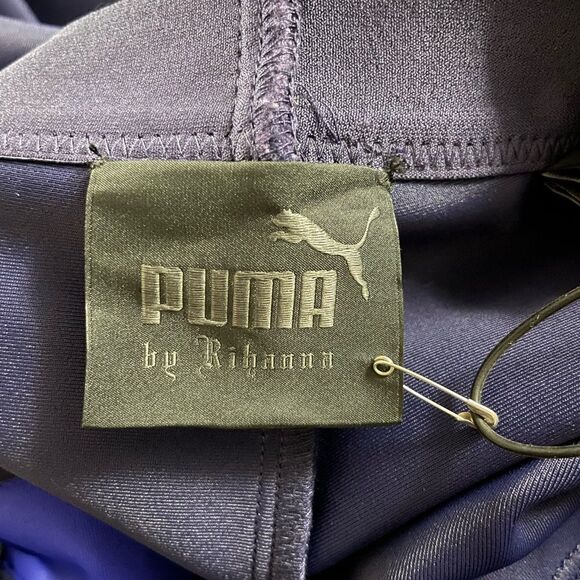 Fenty x Puma ~ Navy Shorts ~ size Small - Picture 4 of 6